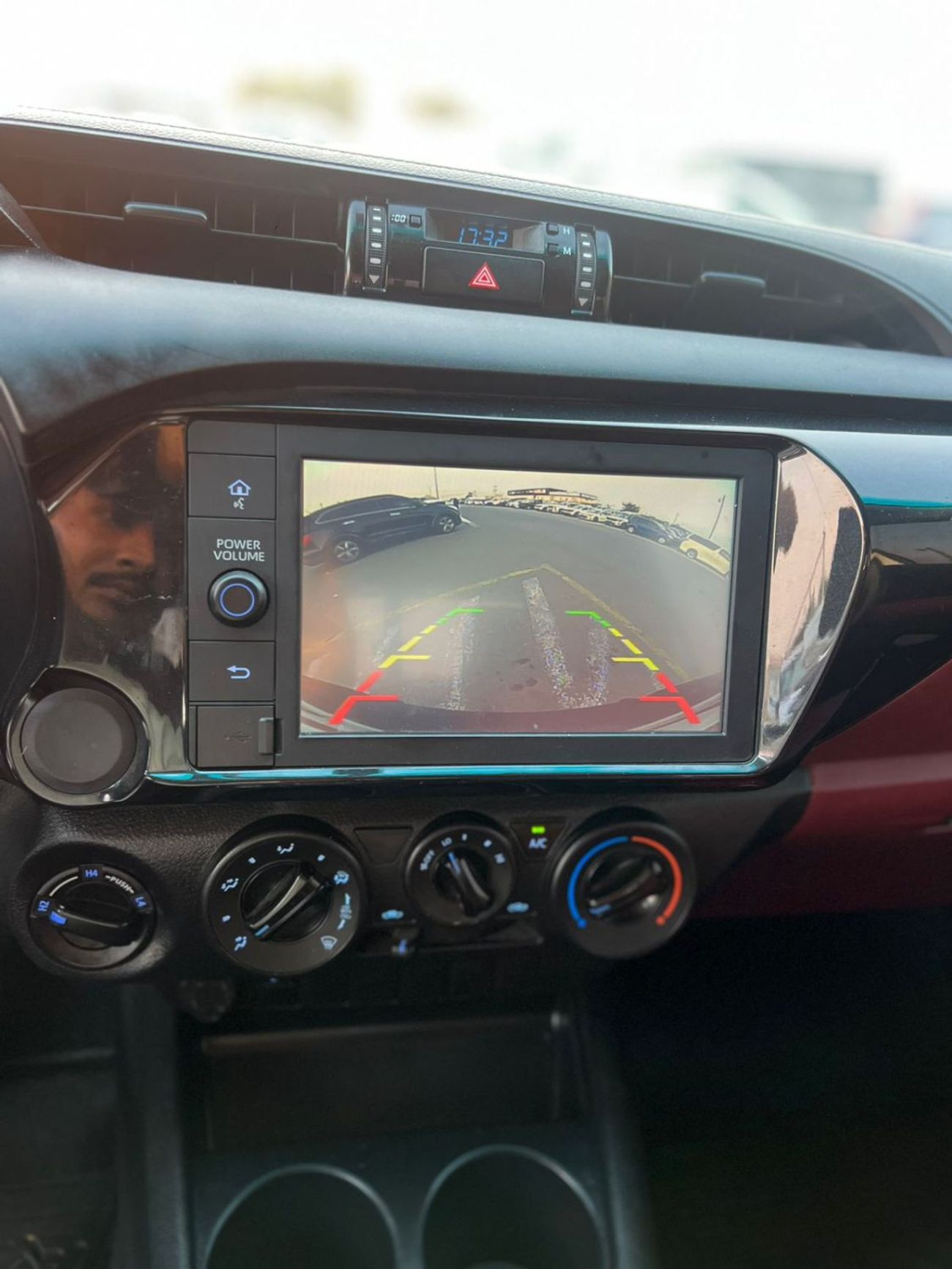 Toyota Hilux 2022 Toyota Hilux GL Advanture Modified - 2.7L V4 - AWD 4x4 -GCC- Rear Camera  - Patrol