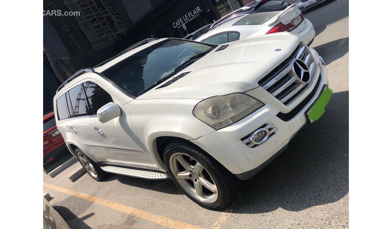 Mercedes-Benz GL 500