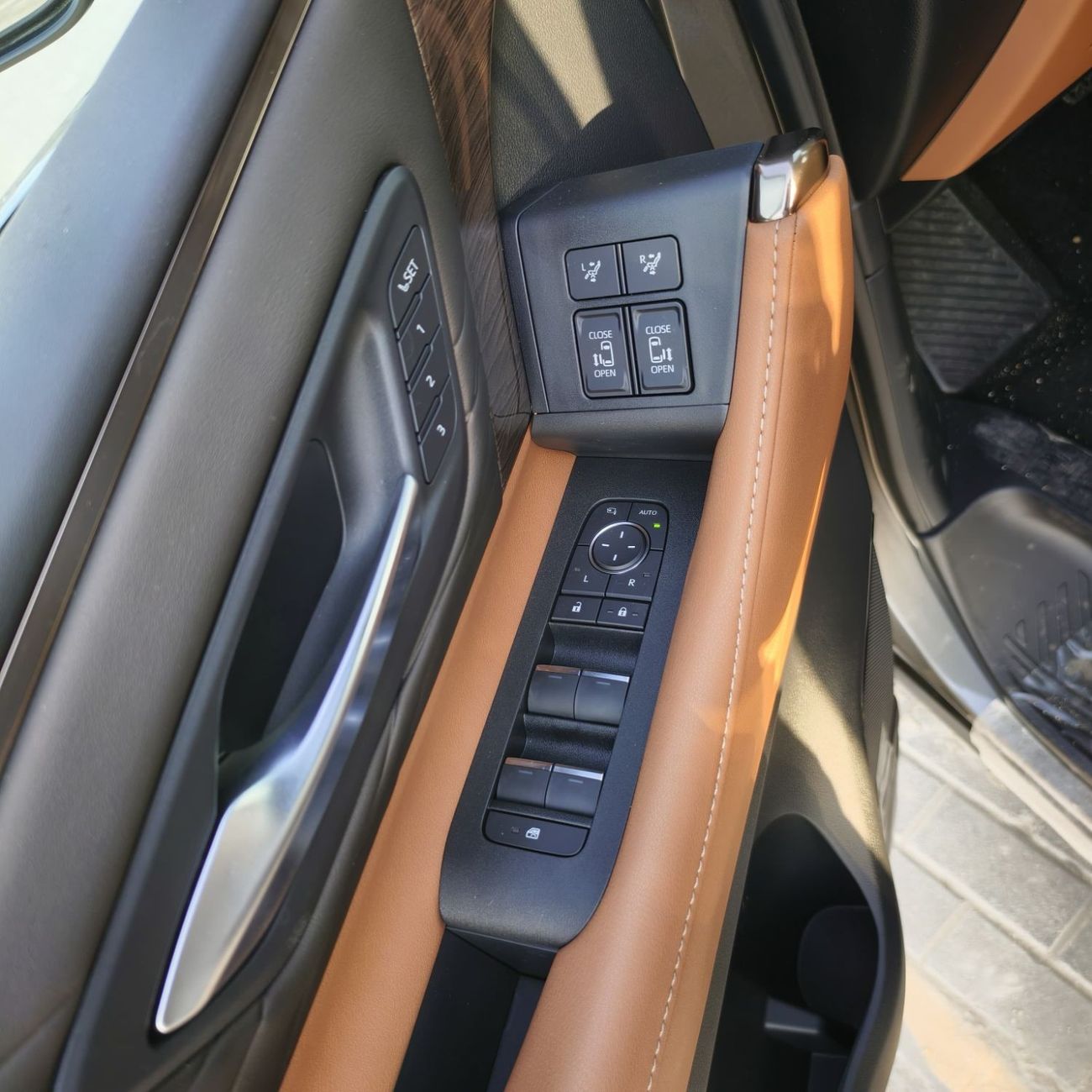 Toyota Alphard 2024 Model Alphard 2.5L Hybrid E-Four 7 Seater