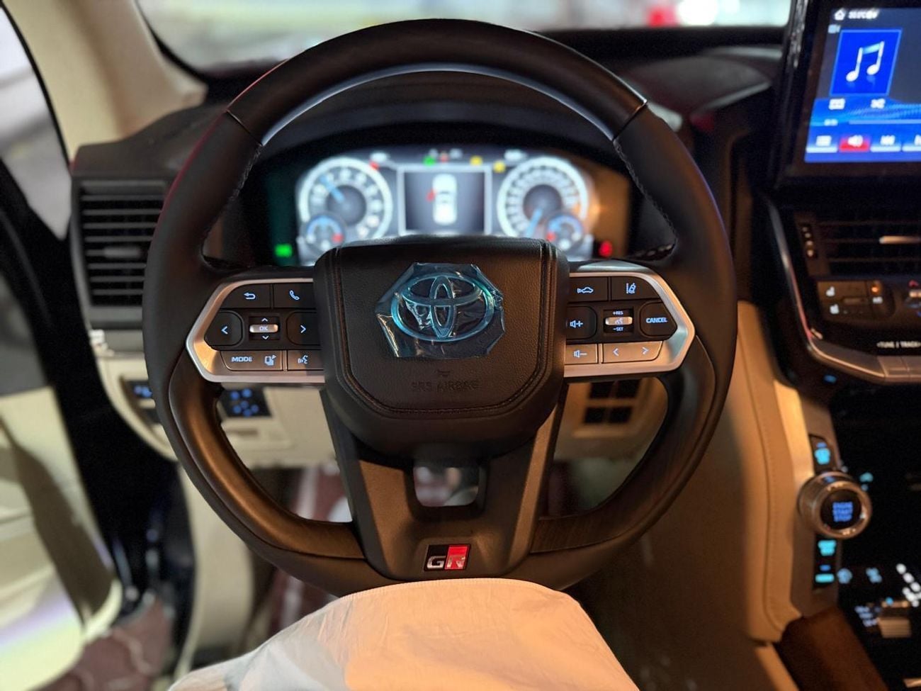 تويوتا لاند كروزر GXR 4.0L