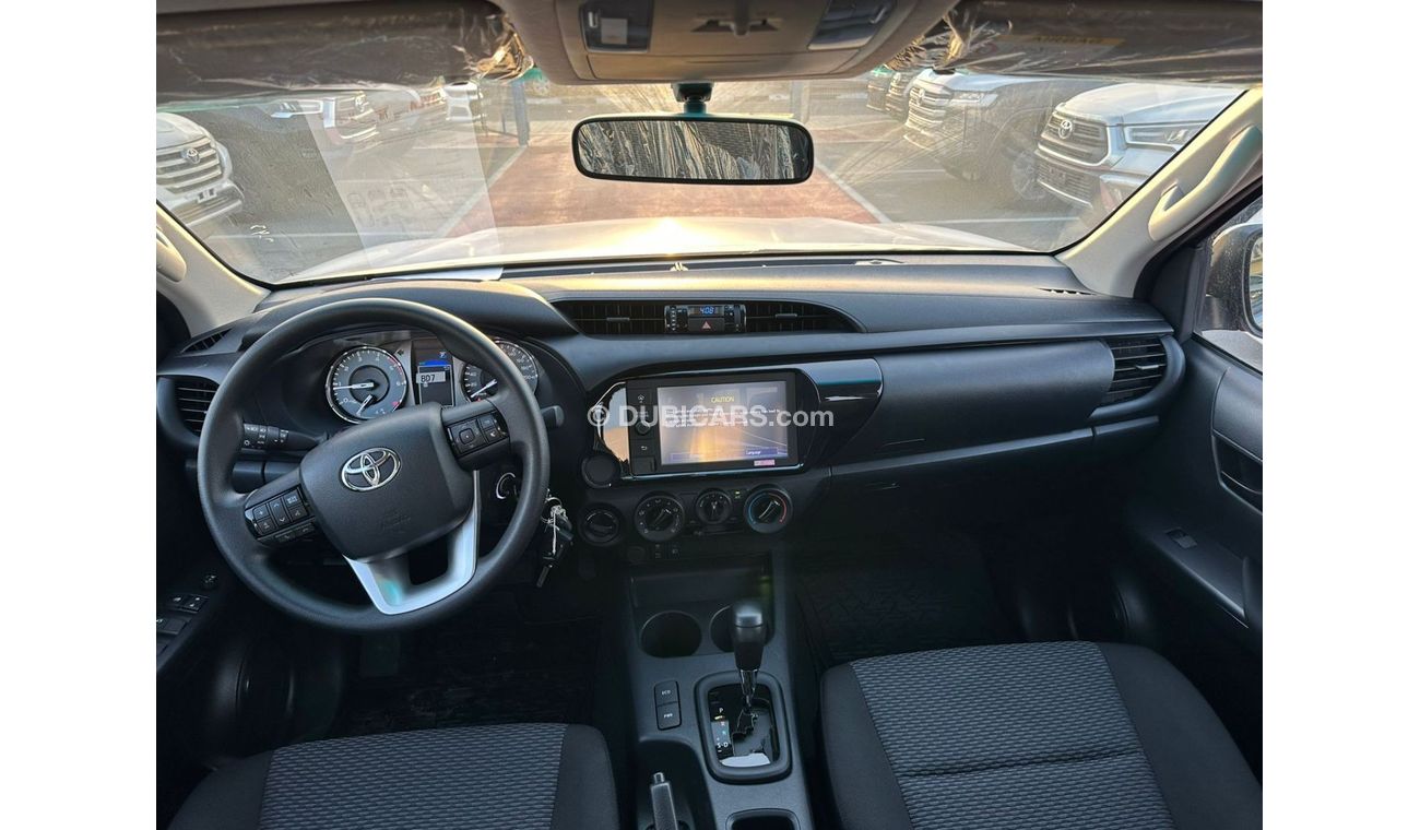 تويوتا هيلوكس TOYOTA HILUX 2.4 AT DIFFLOCK SILVER 2023