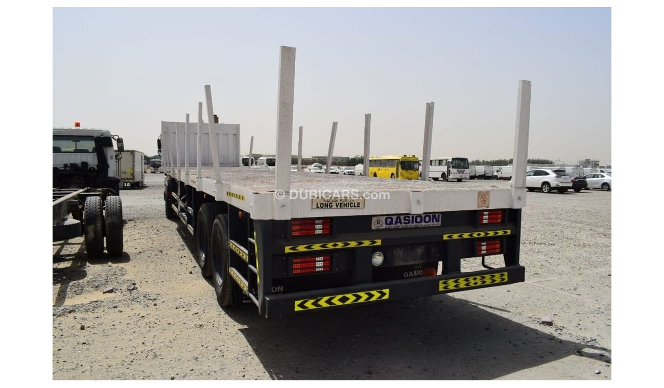 Tata Prima Tata 4438 Prime Mover with Trailer, Model:2015. Only done 20378 km done 20