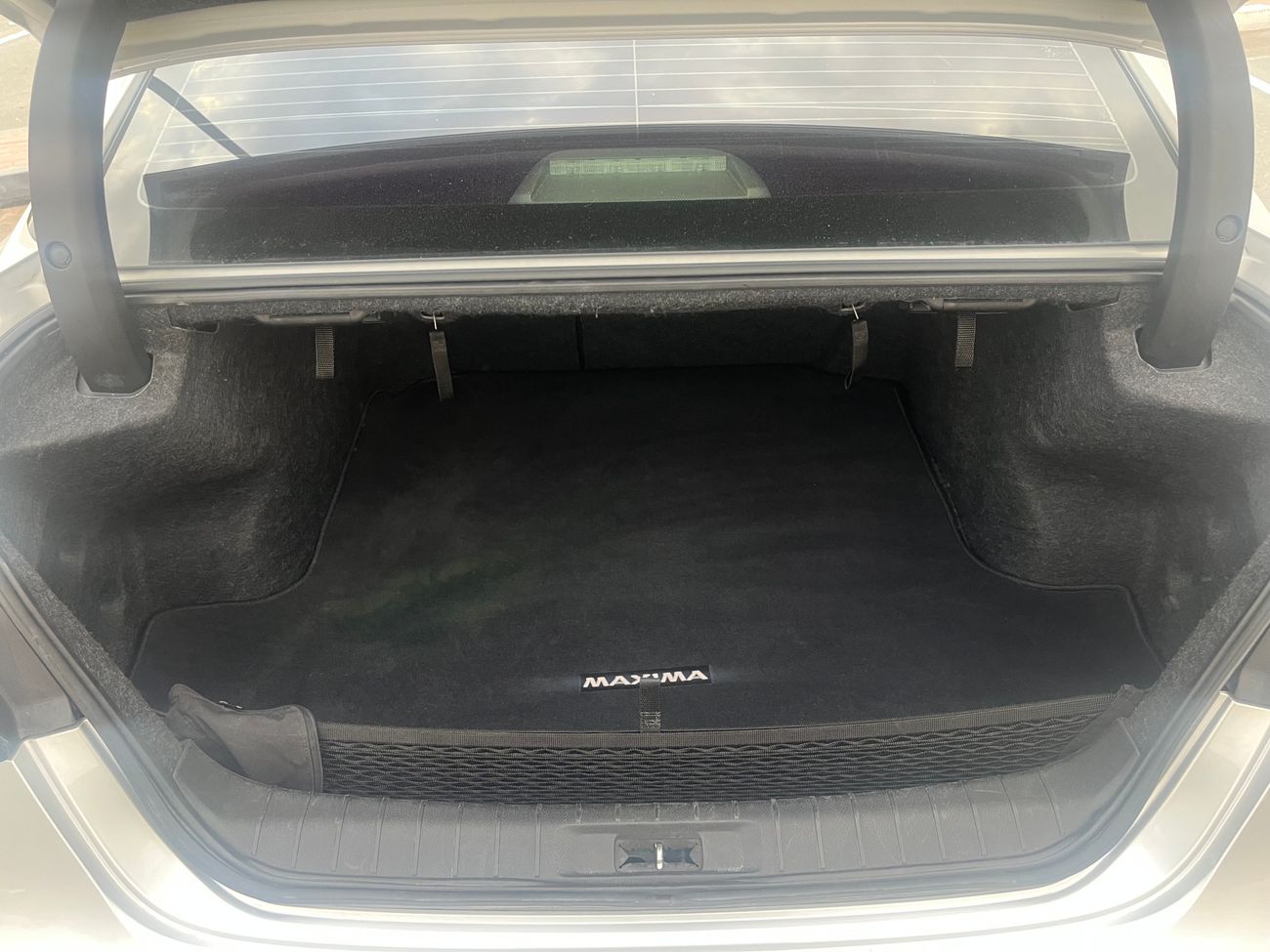 Nissan Maxima v6 SV one  YEARS WARRANTY& SERVICE CONTRACT