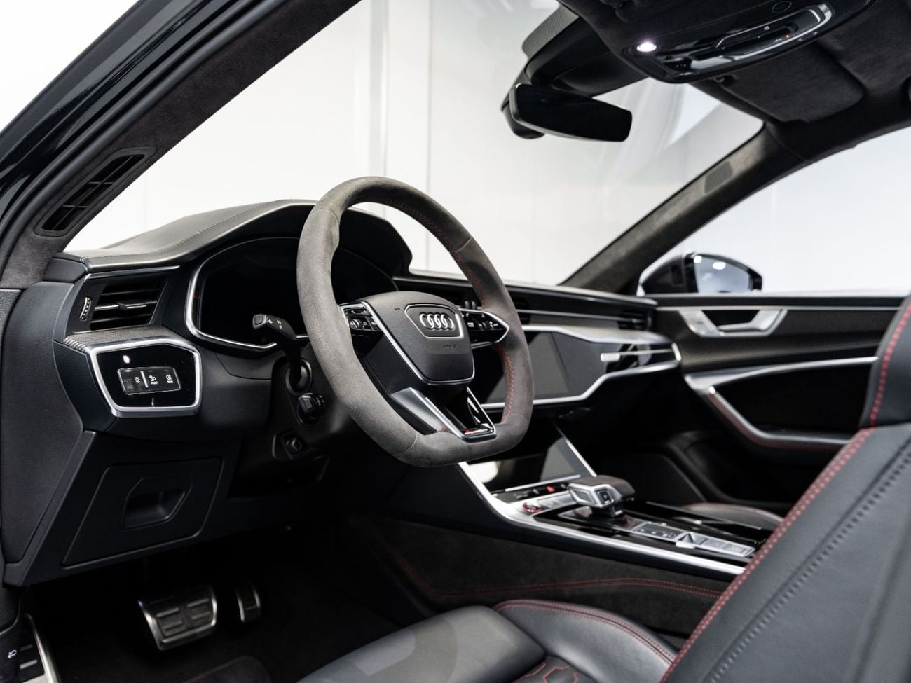 أودي RS6 BUY NOW, PAY 2027 | THE BLACKLINE STANDARD | June 2028 Audi Warranty, GCC
