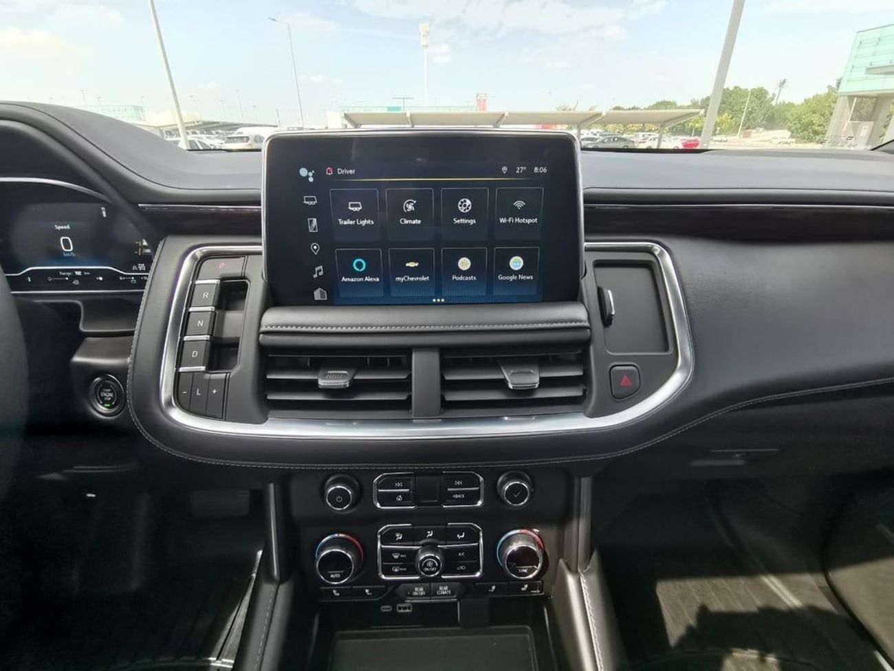 Chevrolet Suburban Chevrolet Z71 Suburban - 2023 - Black