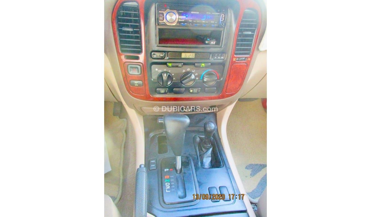 تويوتا لاند كروزر تويوتا لاند كروزر 2002 خليجي 6 سيلندر بحاله ممتازه صبغ وكاله