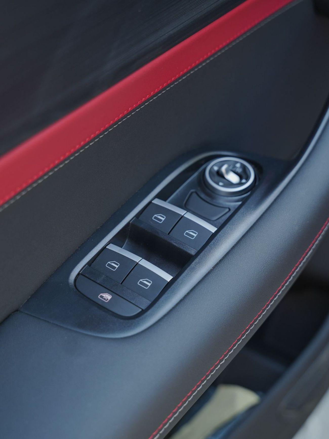 Chery Tiggo 7 0% Down Payment -Free service @ official Dealer - 6 Years warranty