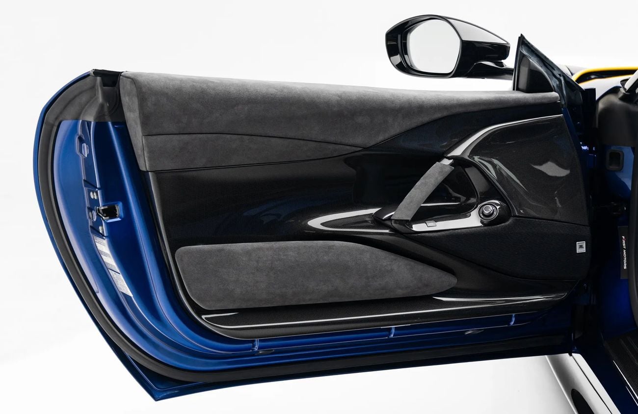 فيراري 812 كومبيتيزون 6.5L V12 Naturally Aspirated Engine