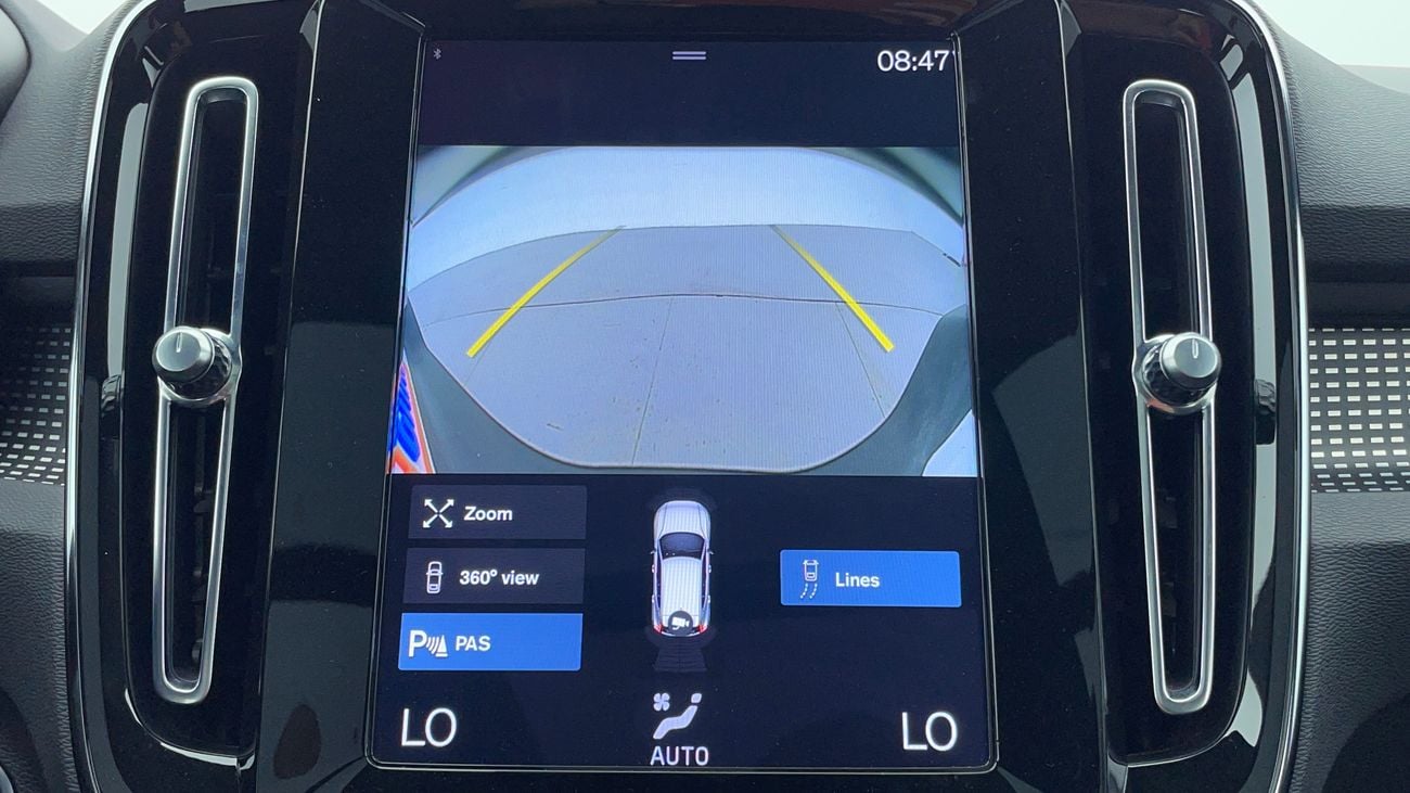 فولفو XC 40 T4 R DESIGN 2 | بدون دفعة مقدمة | اختبار قيادة مجاني للمنزل