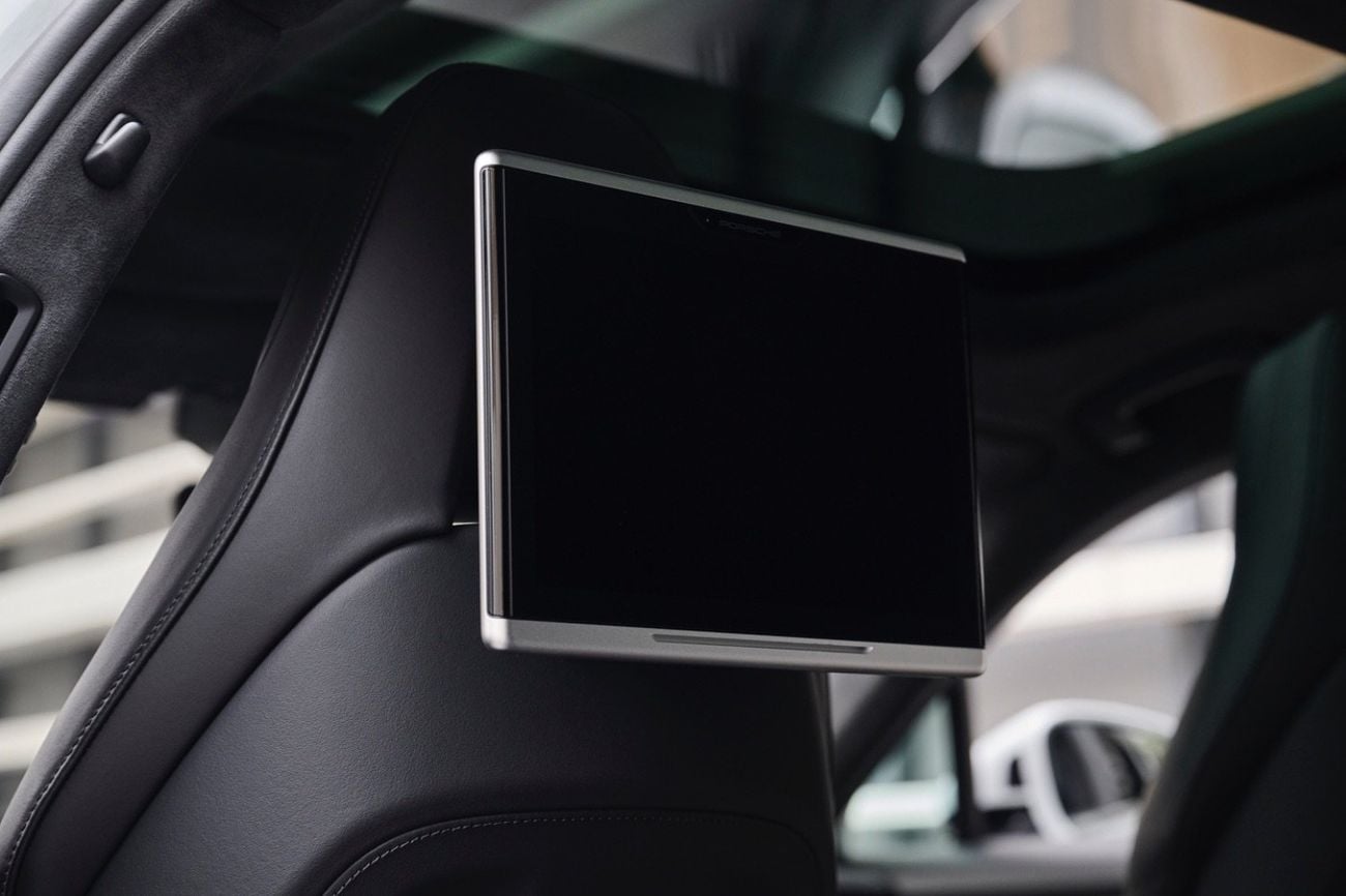 Porsche Panamera Turbo 4.0L AWD