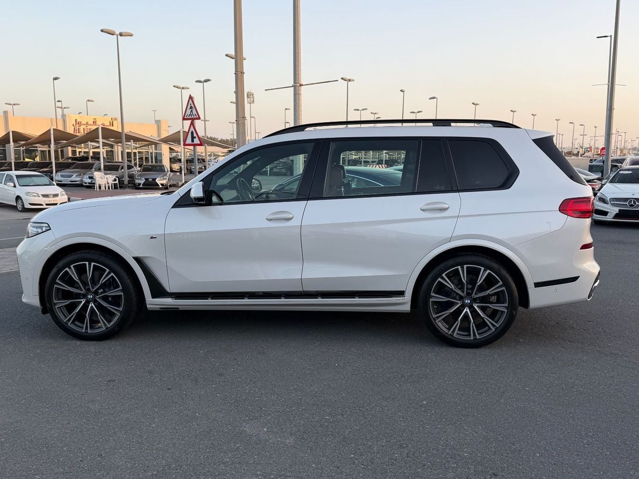 بي أم دبليو X7 بي ام X7 XDrive40i M sport