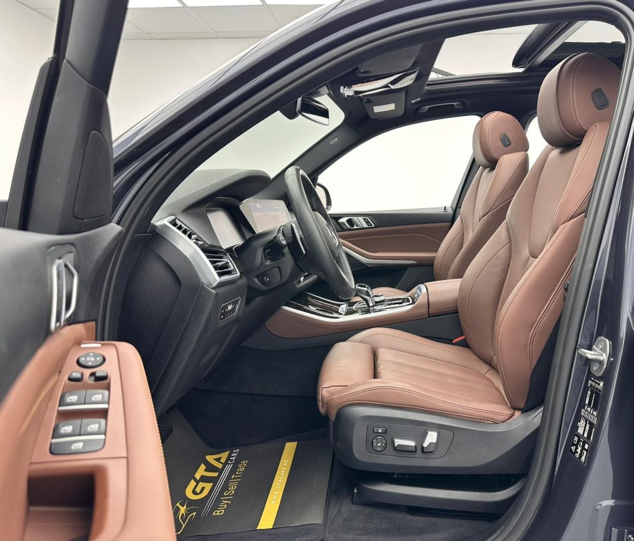 BMW X5 2020 BMW X5 xDrive40i M-Sport, 1 Year Auto Guard Warranty, Oct/2027 BMW Service Contract, FSH, GCC