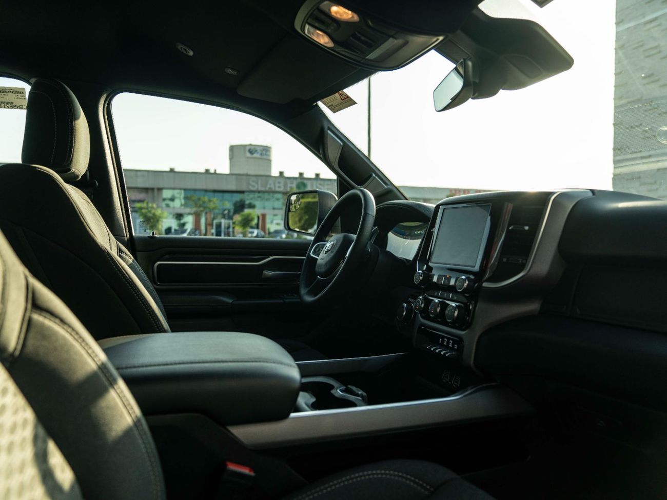 رام 1500 Bighorn Crew Cab 5.7L