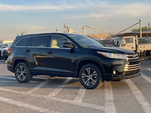Toyota Highlander 2019 Toyota Highlander LE+ 3.5L V6 MidOption 7 Leather Seats - Electric Seat & Trunk Auto