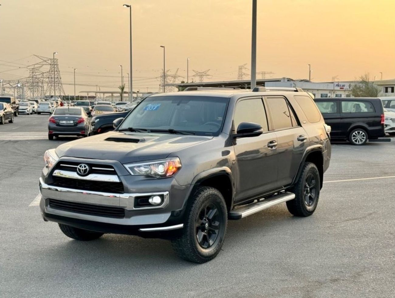 Toyota 4Runner 2019 SR5 PREMIUM SUNROOF 4x4 FULL OPTION US SPEC
