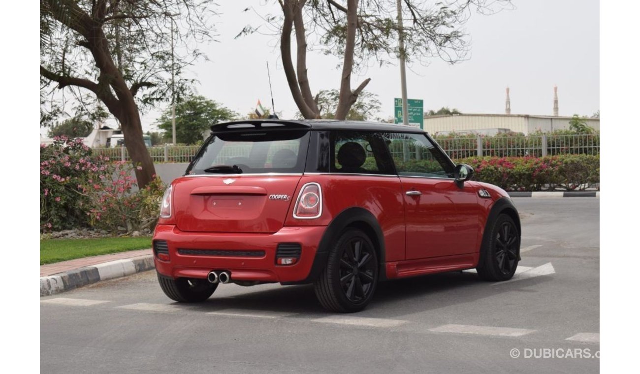 Mini Cooper S 2012 - GCC SPECS - WARRANTY -2372 AED PER MONTH -