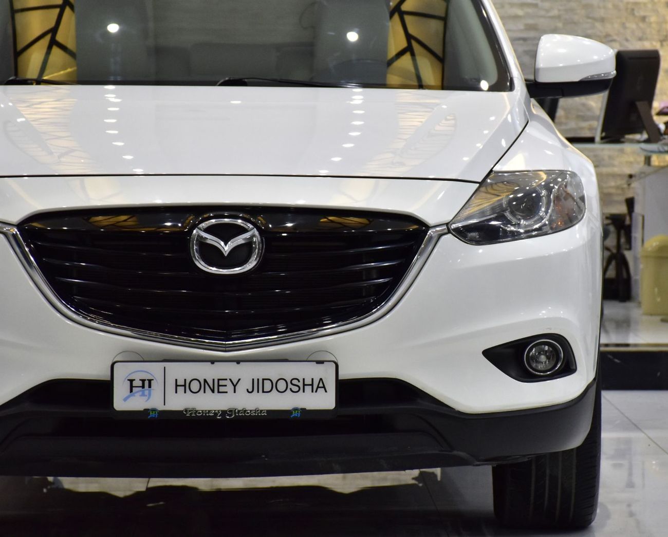 مازدا CX9 EXCELLENT DEAL for our Mazda CX-9 AWD ( 2016 Model ) in White Color GCC Specs