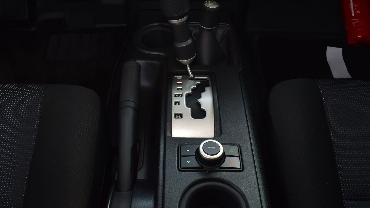 Toyota FJ Cruiser 4.0L