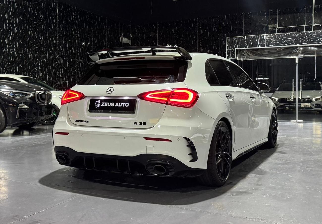 Mercedes Benz A35 AMG 4MATIC Hatchback