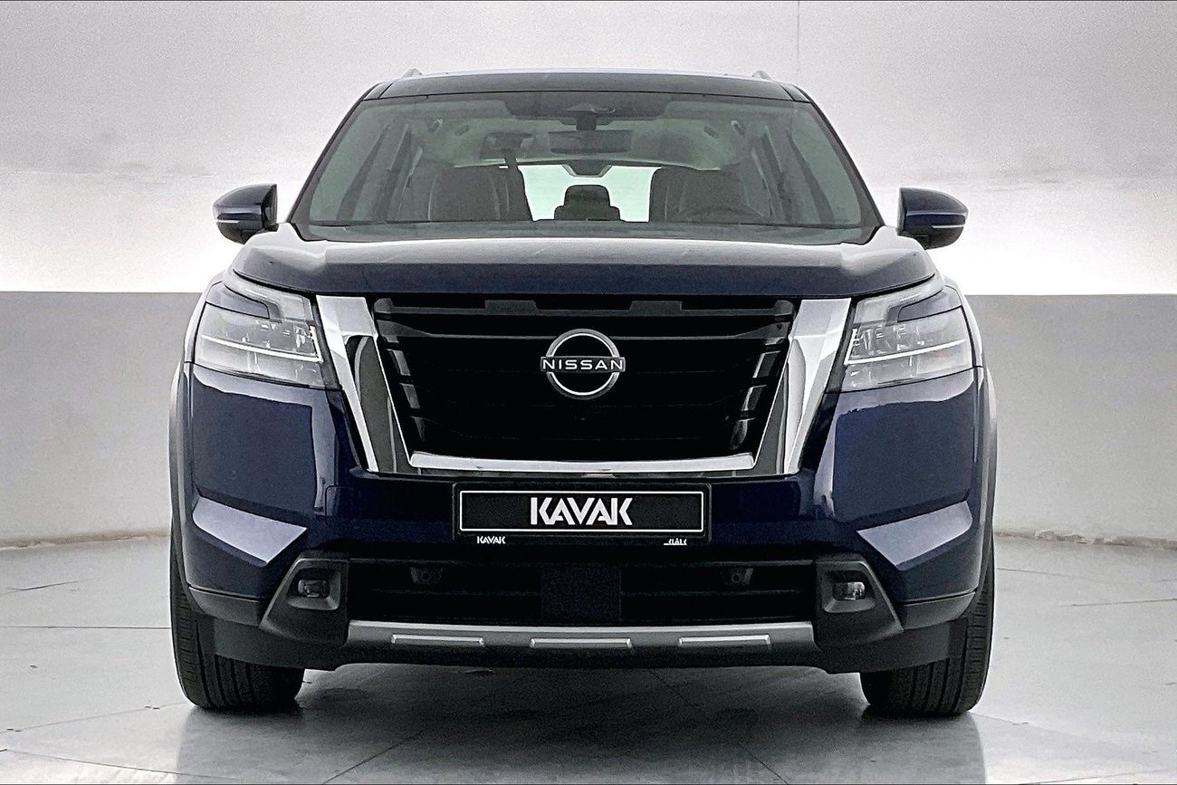 نيسان باثفايندر SL | عرض العيد الحصري | خالية من أضرار الفيضانات