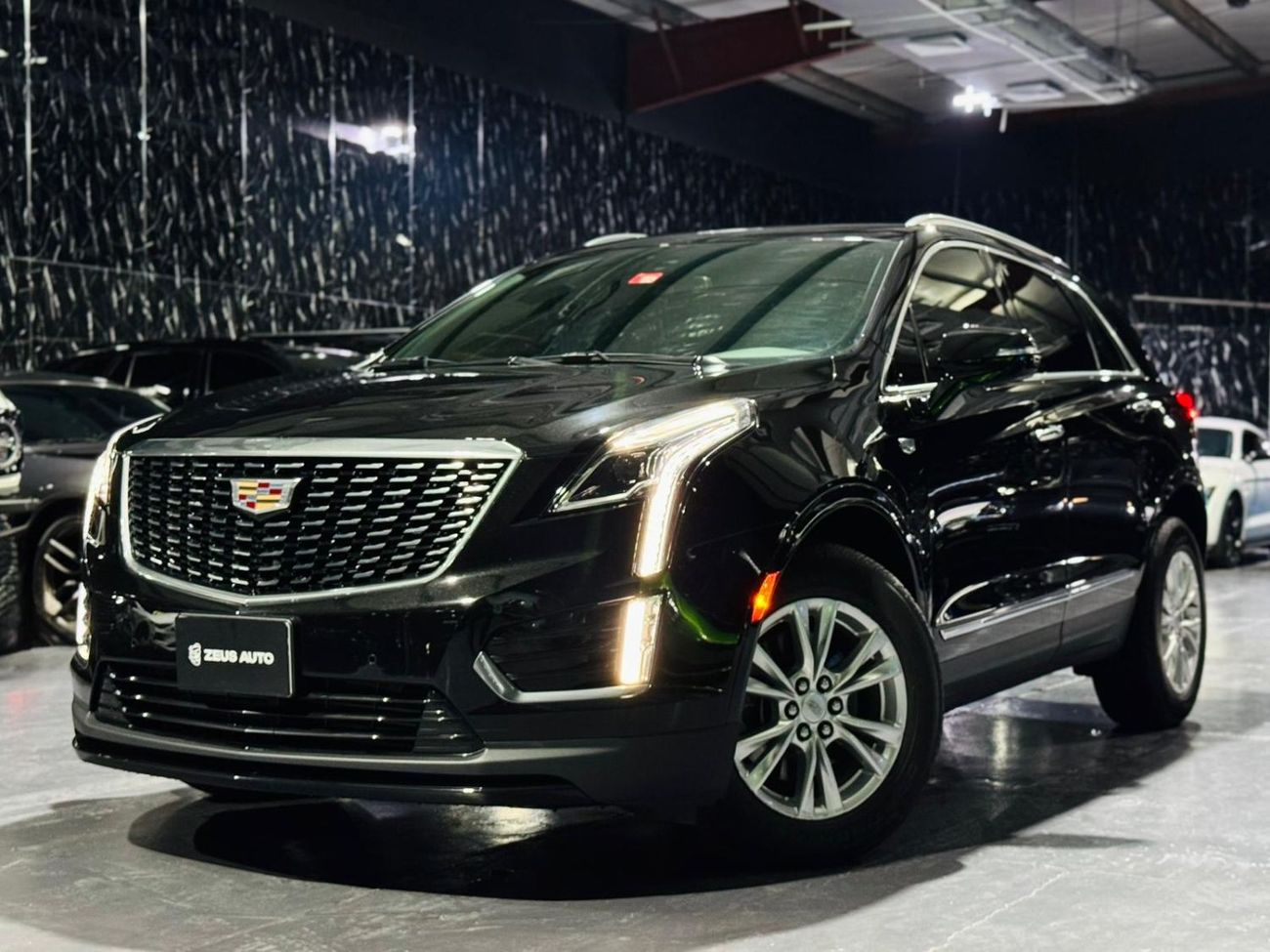 كاديلاك XT5 Premium Luxury 2.0T 2022 Cadillac XT5, 2026 Cadillac Warranty + Service Pack, Low Kms, Excellent Con