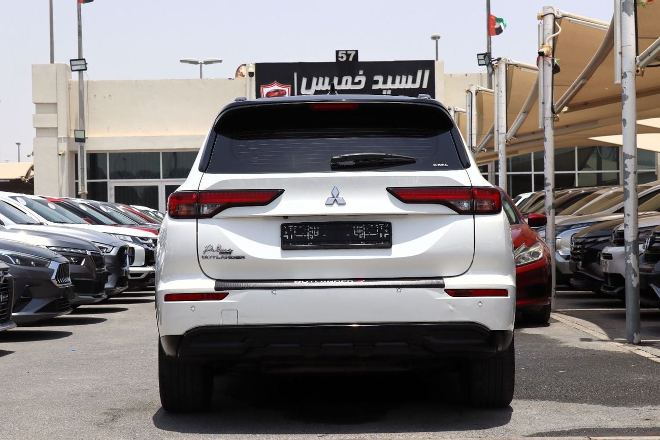 Mitsubishi Outlander PREMIUM