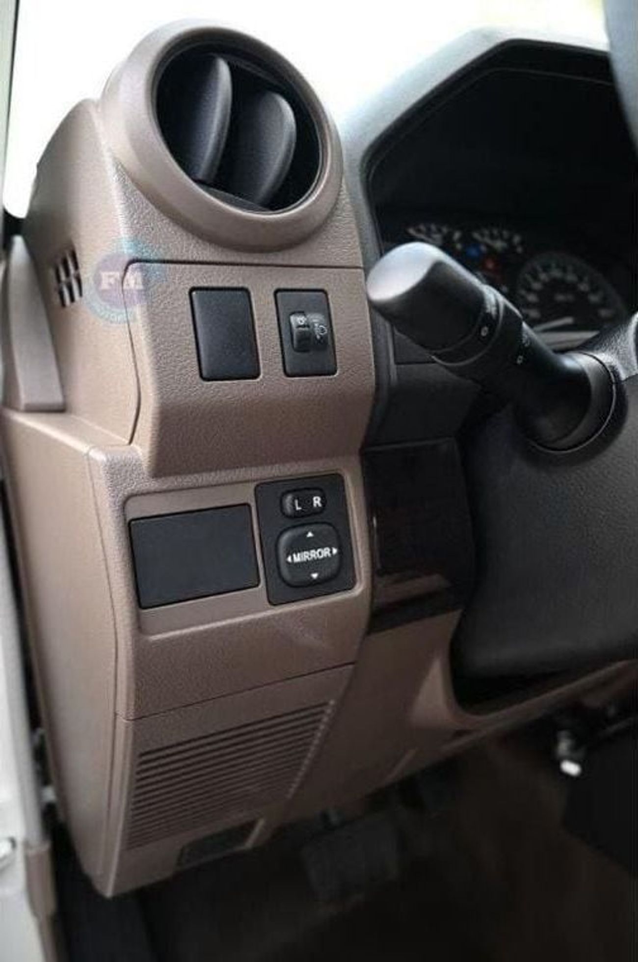 Toyota Land Cruiser Pick Up 79 Single Cab DLX 4.0L Petrol 4WD Automatic