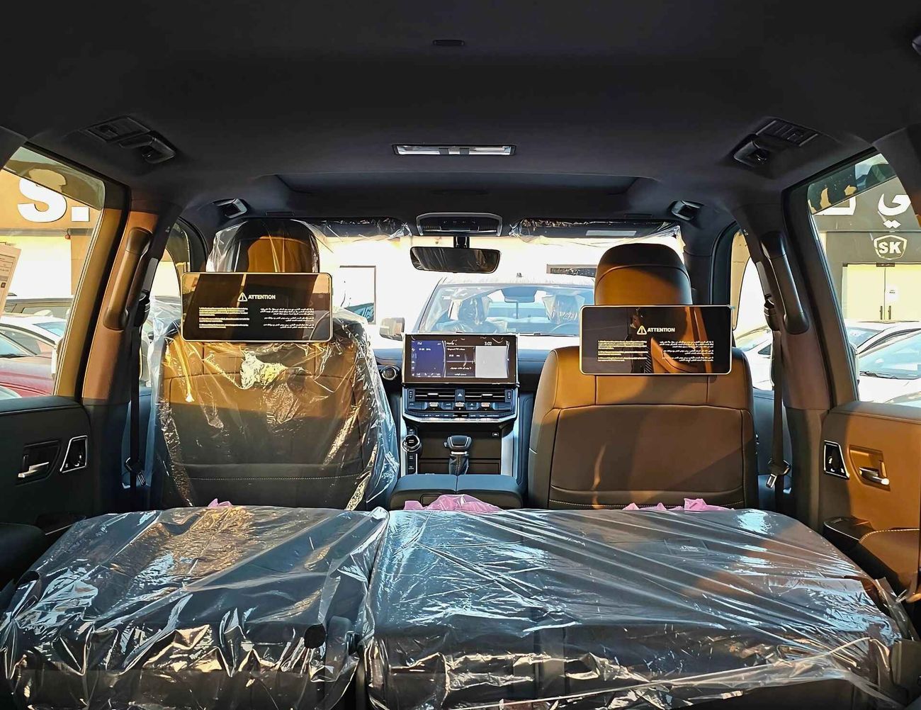 Toyota Land Cruiser /GXR TWIN TURBO / 3.3L DIESEL / BIG DVD / JBL SPEAKERS / FULL OPTION (CODE#69006)