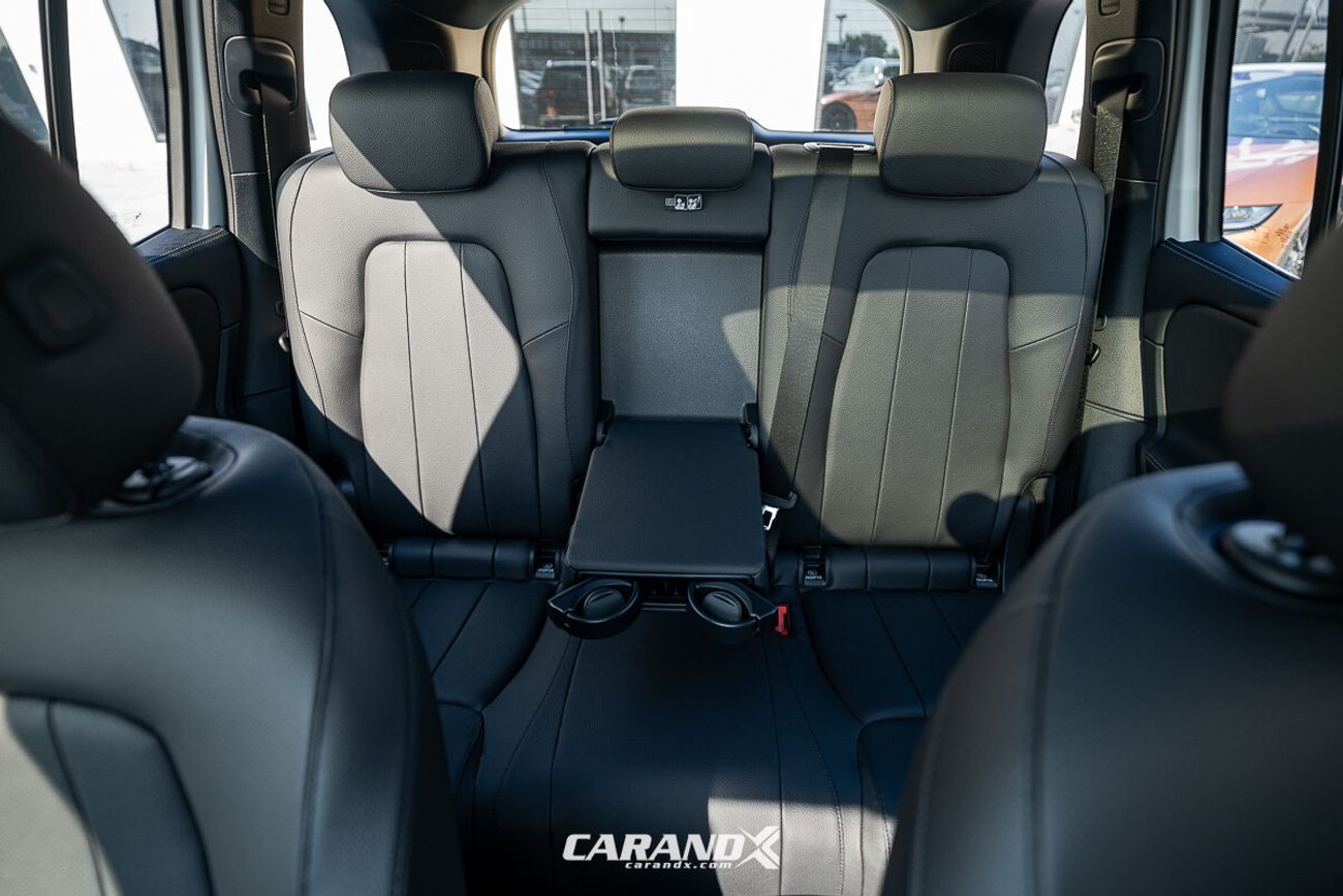 مرسيدس بنز GLB 200 Mercedes-Benz GLB 200 1.3 TURBO 2024