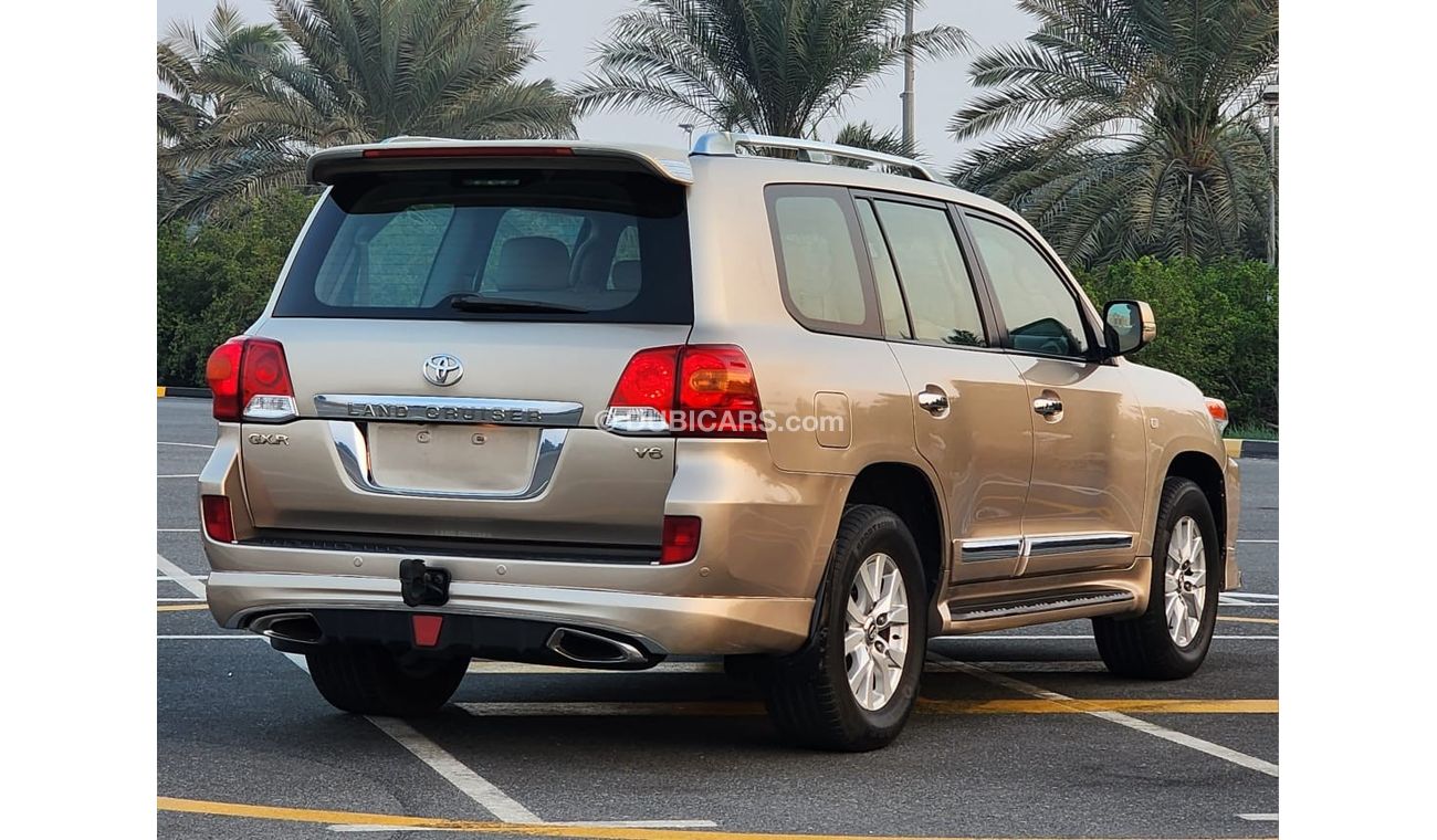 Toyota Land Cruiser GX.R V6