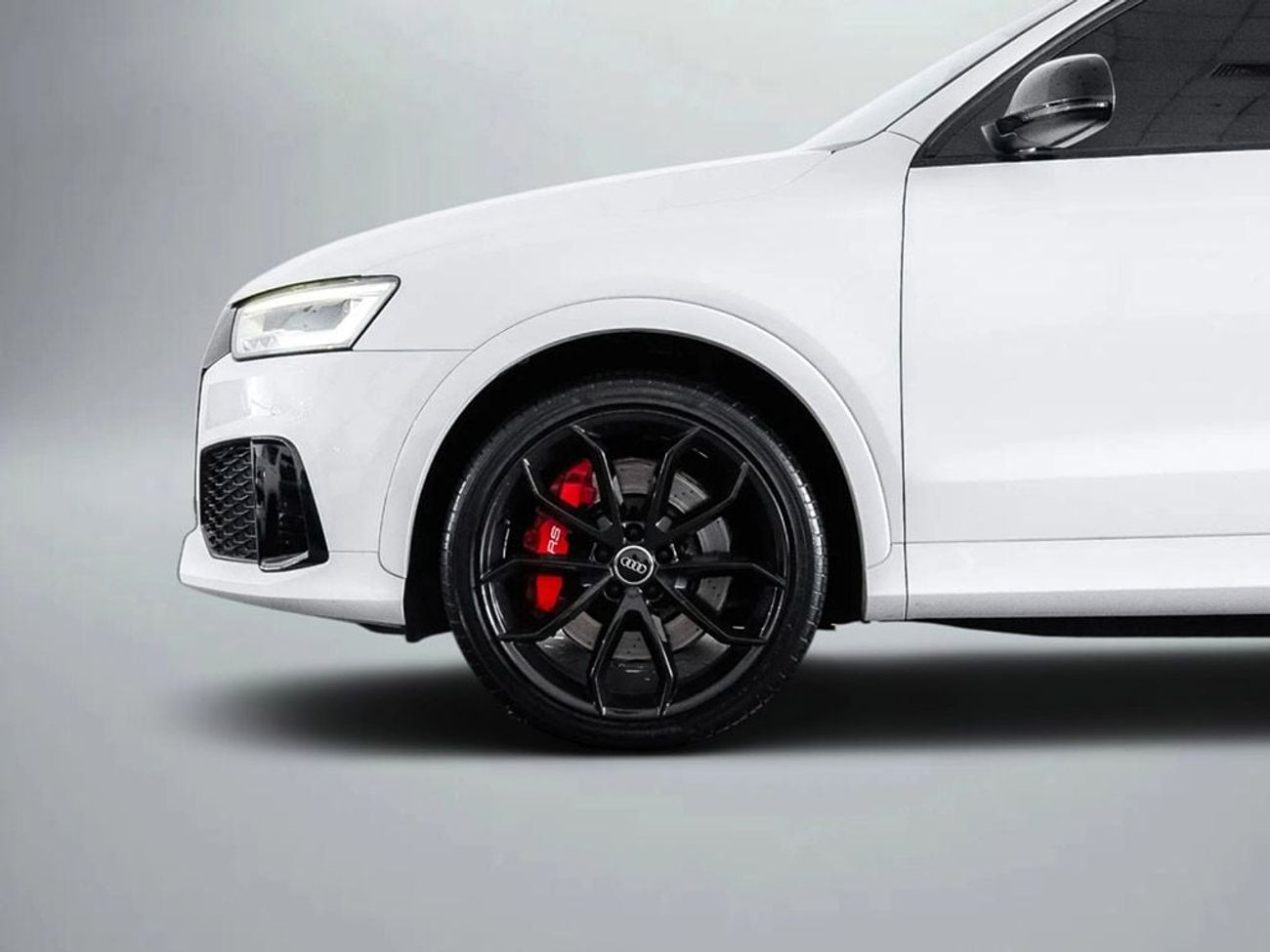 أودي RSQ3 2017 Audi RSQ3 Performance / 4.5 A Grade Japanese Import