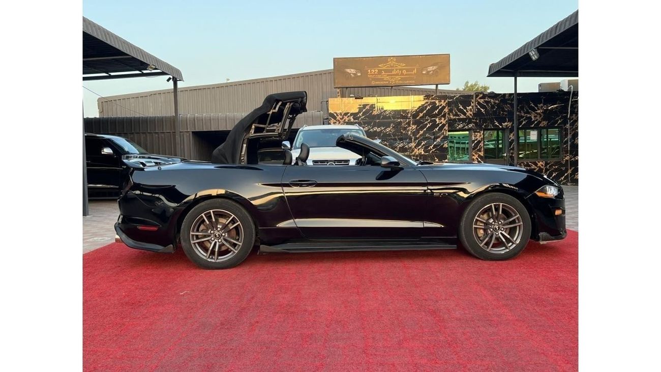Ford Mustang FORD MUSTANG ECOBOOST CONVERTIBLE GT 500  4 CYLINDER MODEL: 2016 MILEAGE : 76,000 KM PRICE: 44.000 D