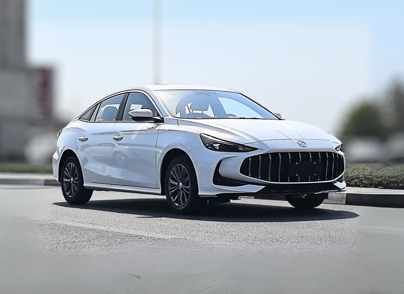 أم جي 5 2025 MG5 1.5L LUXURY AUTOMATIC TRANSMISSION FULL OPTION