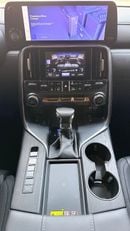 Lexus LX600 SIGNATURE
