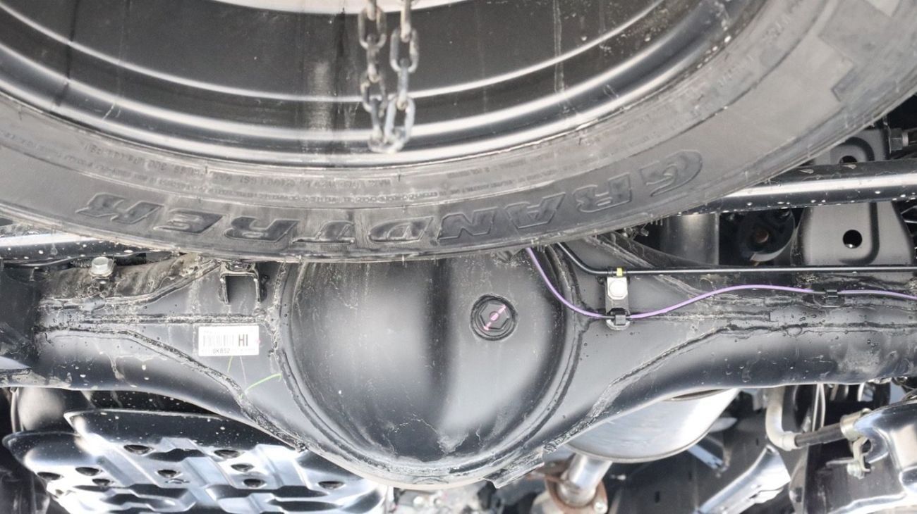 تويوتا فورتونر EXR 2.7L (160 HP)