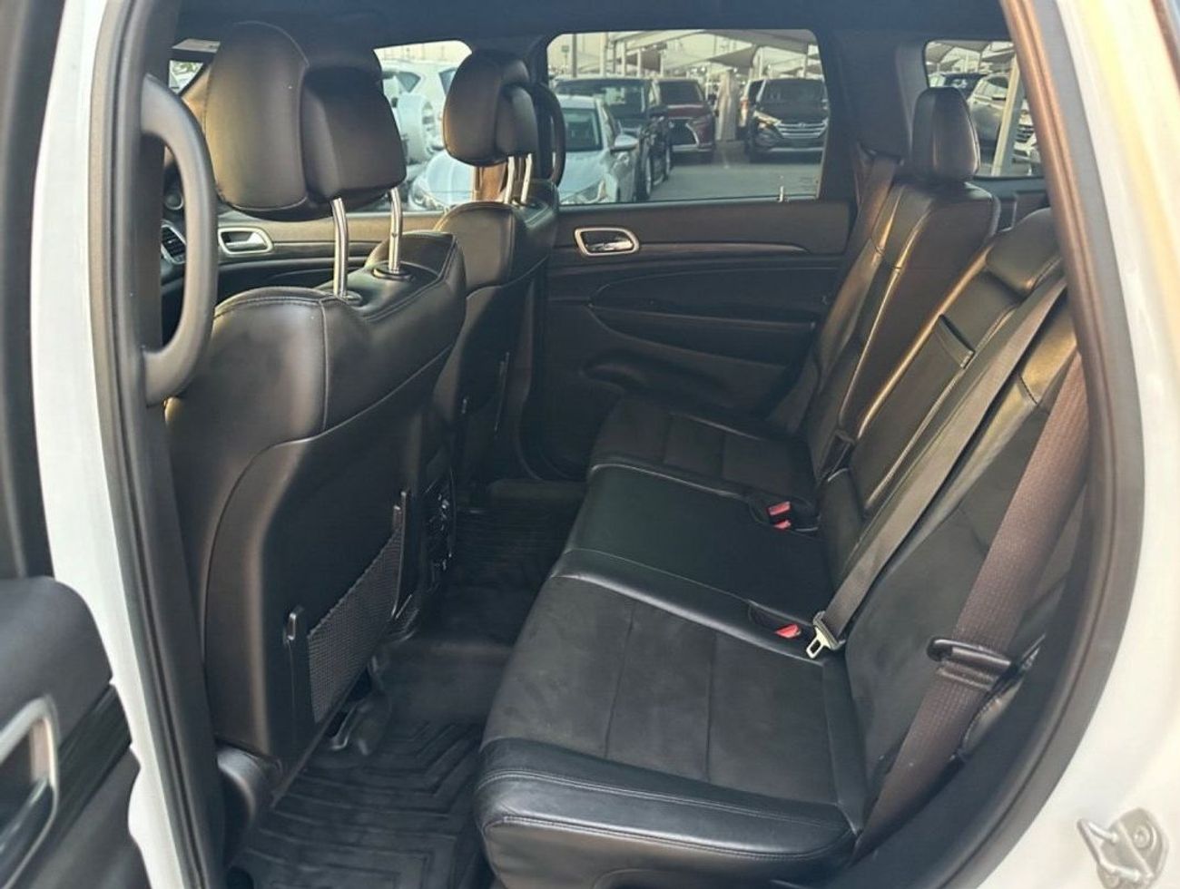 Jeep Grand Cherokee Laredo