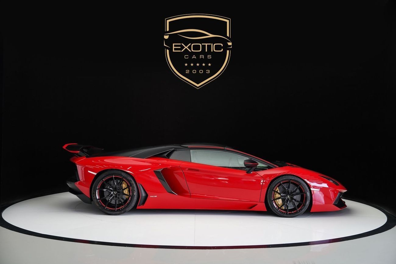 لامبورغيني أفينتادور 6.5L V12 Aventador Roadster Pirelli Edition