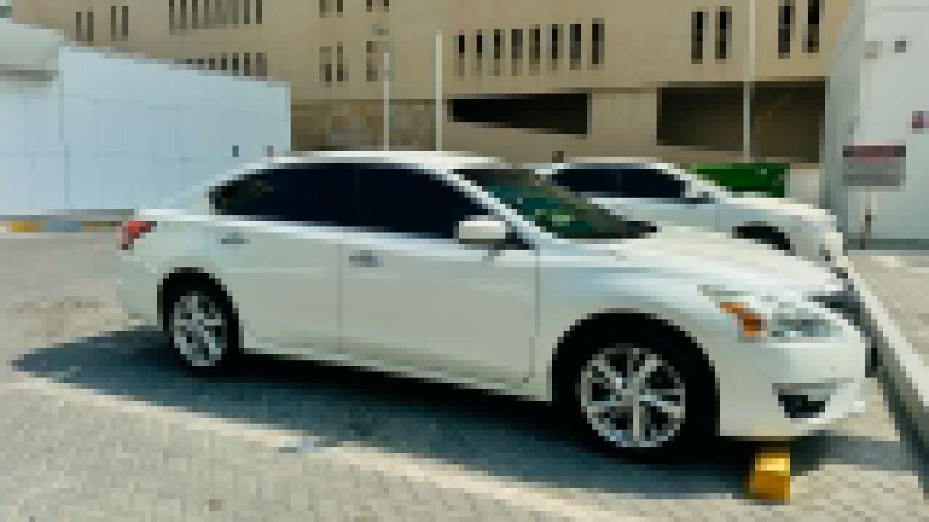 Nissan Altima SV