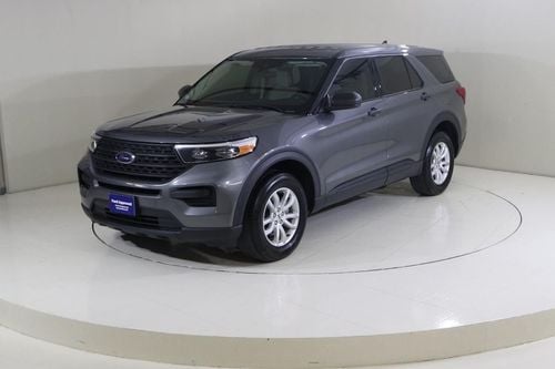 Ford Explorer Base 100A 3.3L 4WD E3023 / FREE INSURANCE + REGISTRATION / AL TAYER MOTORS AL QOUZ SHOWROOM