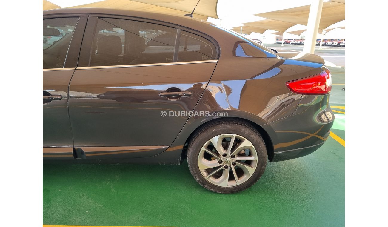 Renault Fluence LE 2.0