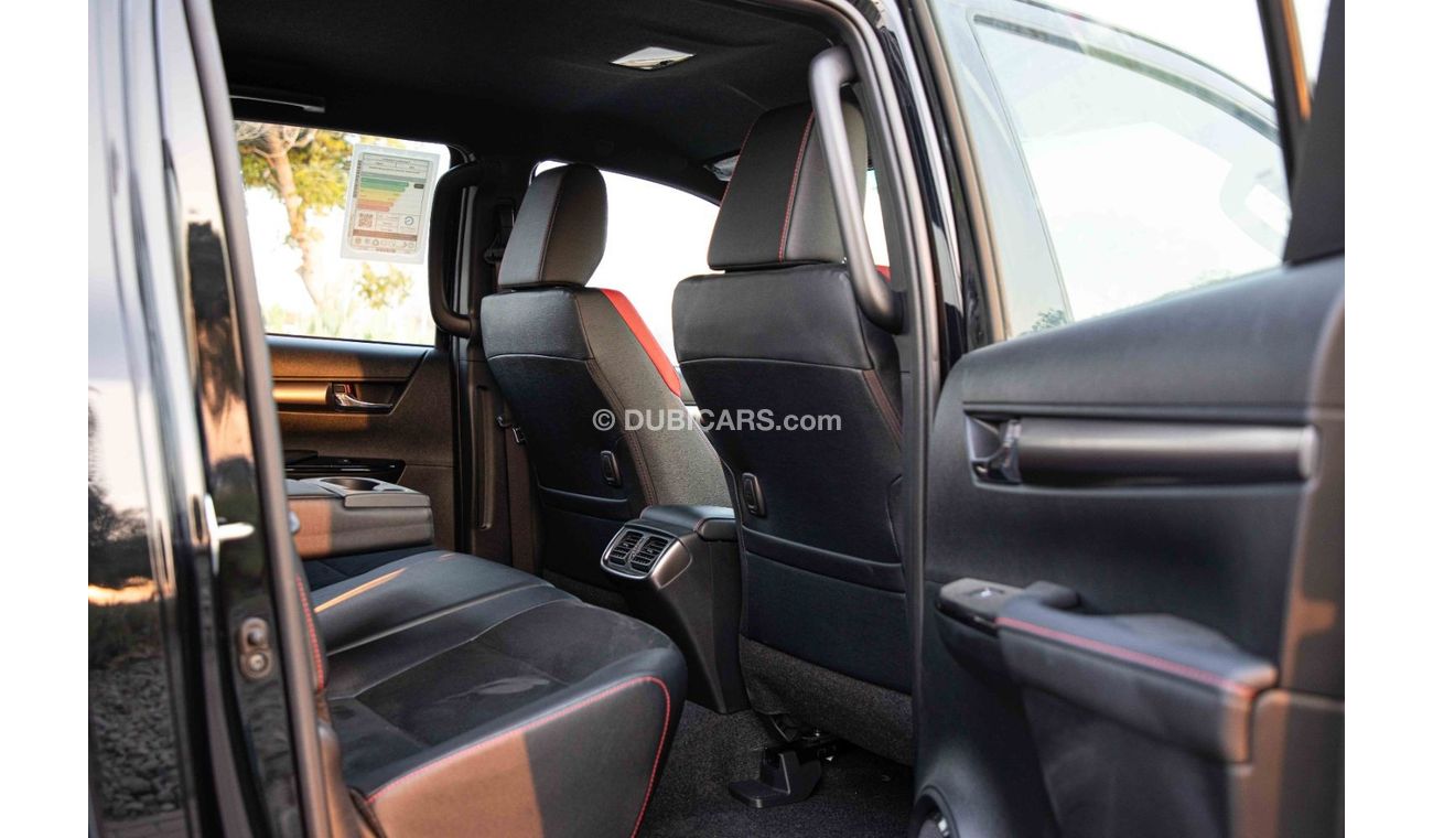 تويوتا هيلوكس 2023 Toyota Hilux 4x4 DC 2.8 GR Sport Diesel Automatic - Black inside black