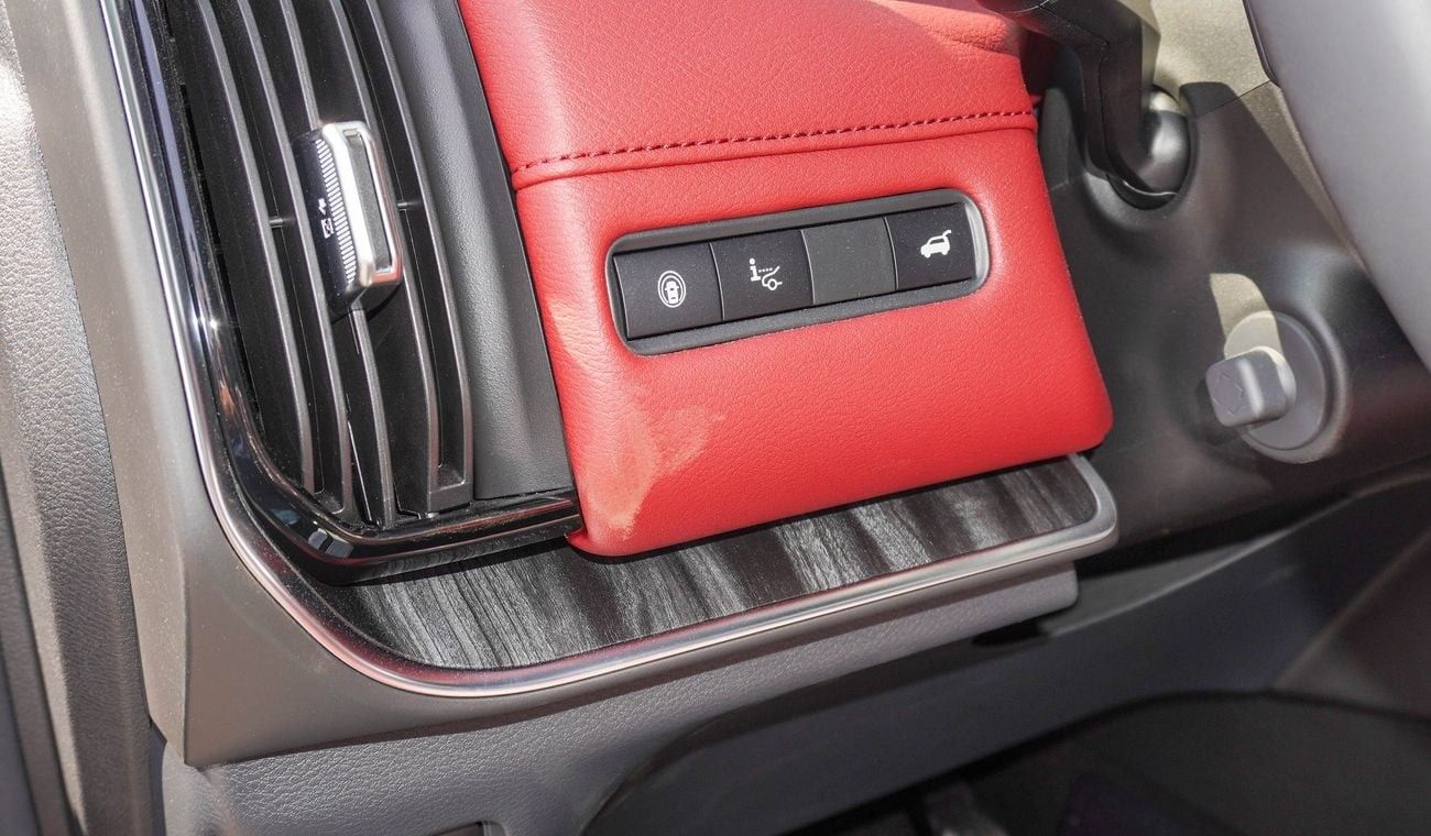 نيسان باترول PLATINUM 3.8L V6