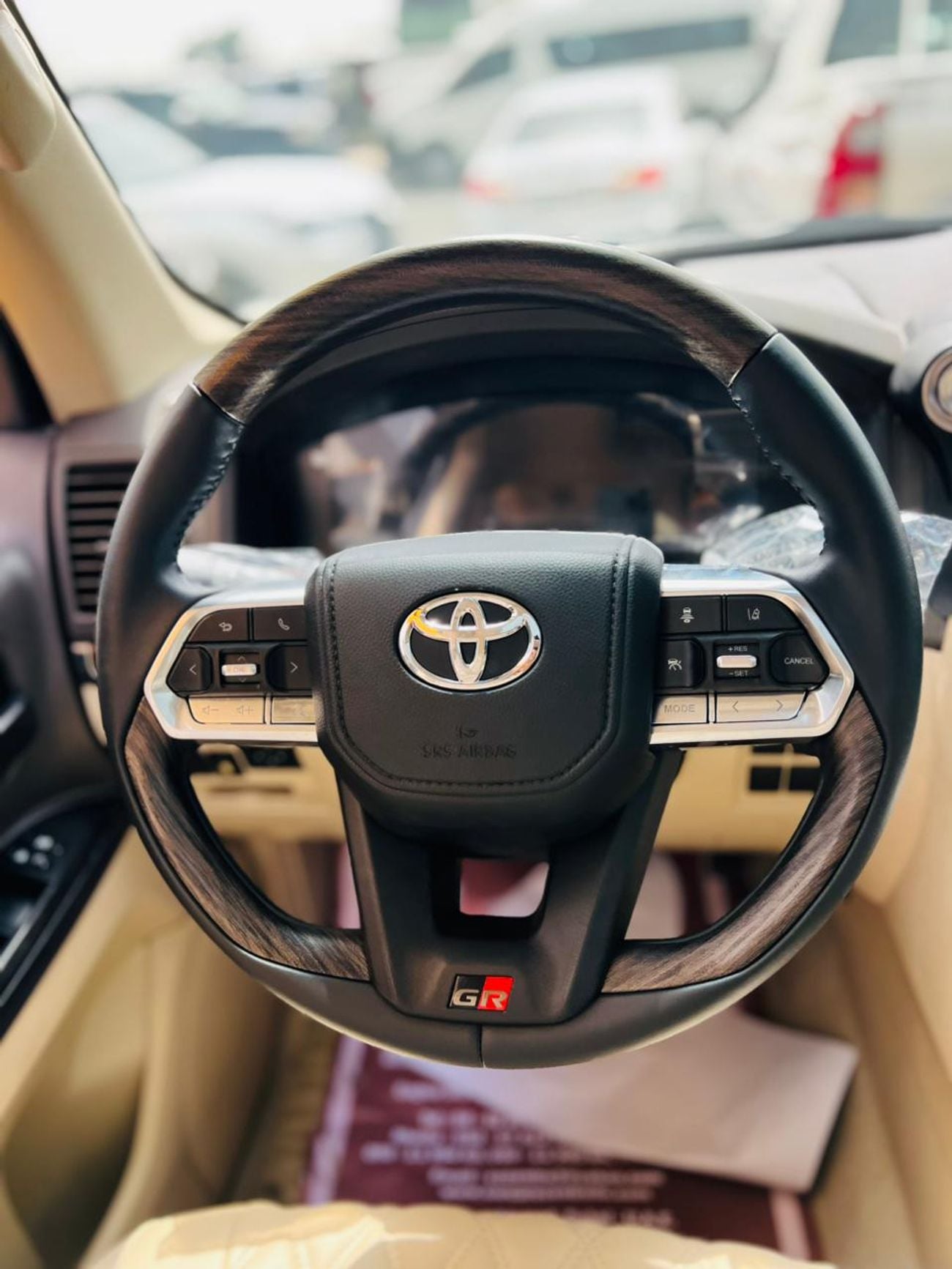 تويوتا لاند كروزر GXR 4.0L (271 HP) 4WD