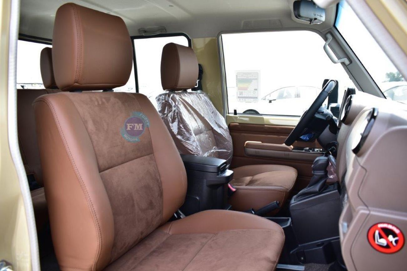 Toyota Land Cruiser 70 71 Hardtop V6 4.0L Petrol 4WD Automatic