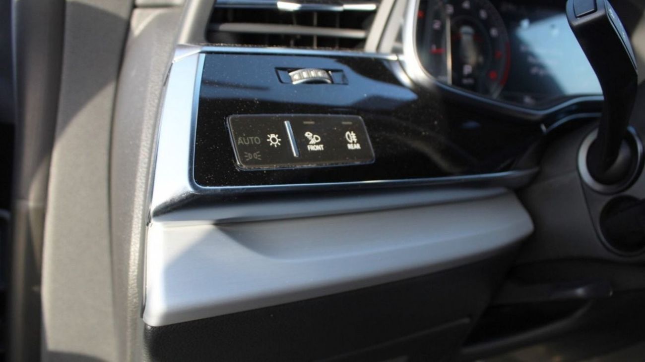 Audi Q8 AUDI Q8 3.0L COMPETITION PLUS MHEV AT (Export and Local)