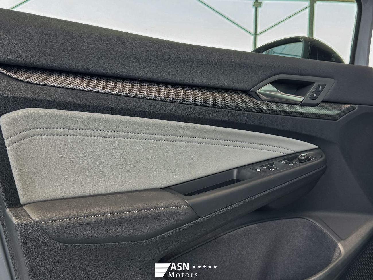 فولكس واجن جولف R 1.5 Turbo 2025 (Export Price)