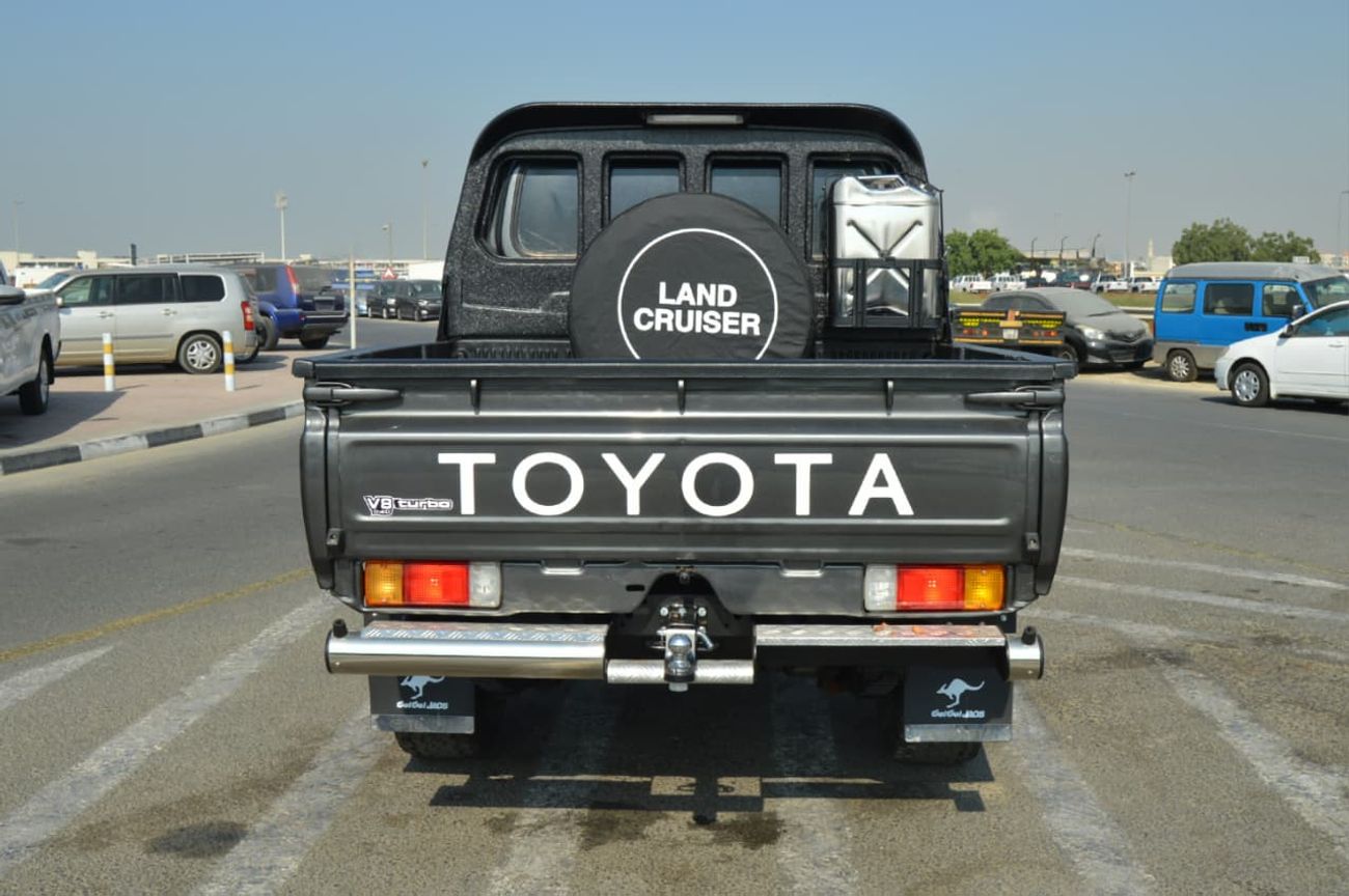تويوتا لاند كروزر بيك آب RIGHT HAND VEHICLE ONLY FOR EXPORT 4.5L 4WD