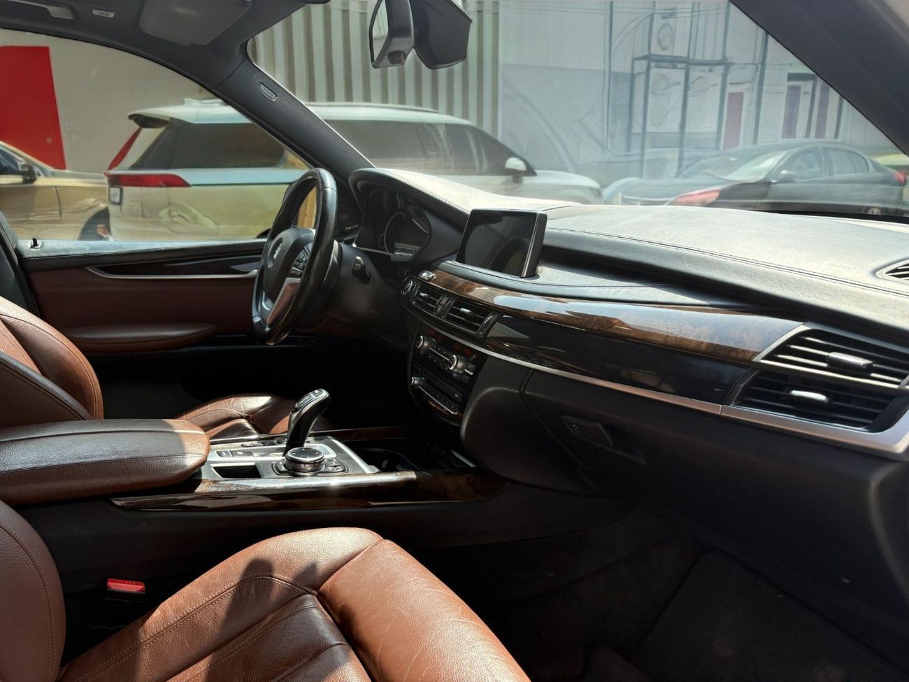 BMW X5 50i Exclusive 4.4L (5 Seater) | 2015 | GCC SPECS | Full Option