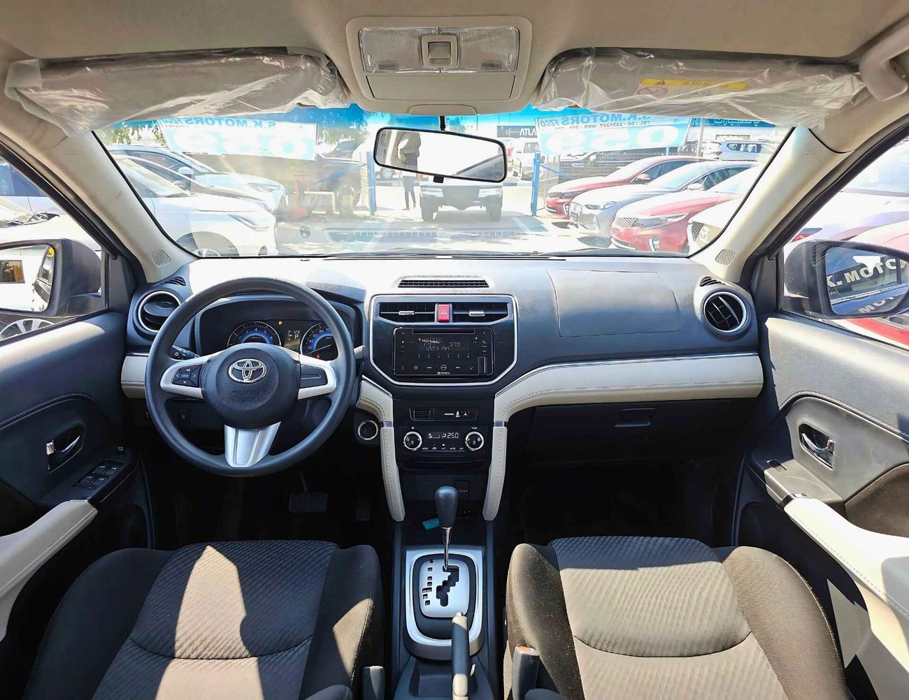 تويوتا راش EX GCC/ 7 SEATS/ RIMS/  LOW MILEGAE/ EXPORT ONLY / LOT#34572