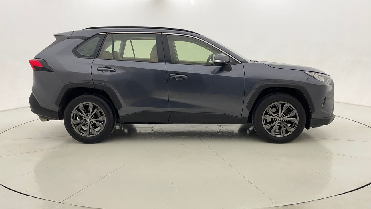 تويوتا راف ٤ 2022 VX | AED 1470/Month | 0 DP | 30 Day Return | Warranty | Service History